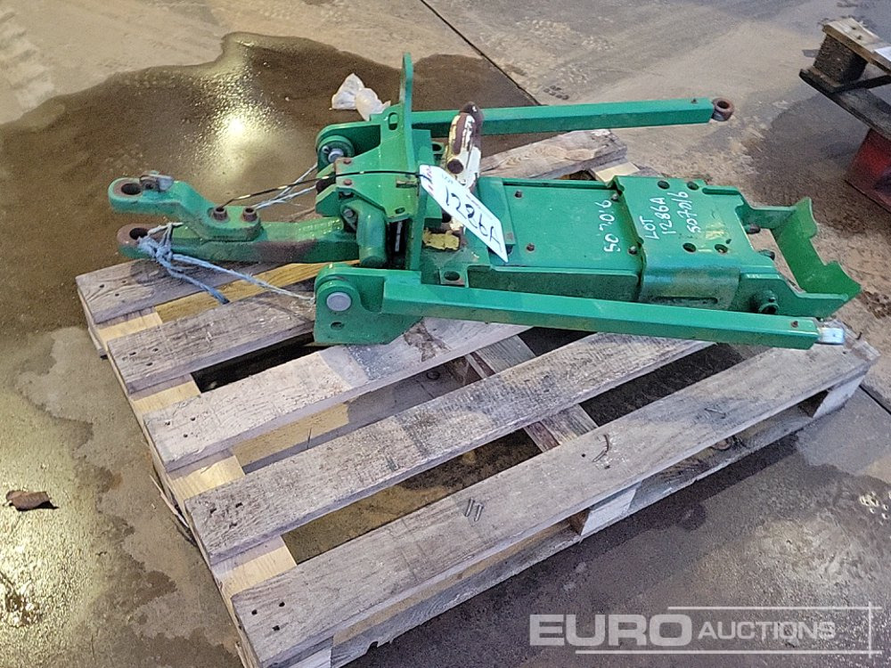 John Deere Pick Up Hitch to suit Tractor - Kmetijski stroj: slika 2 John Deere Pick Up Hitch to suit Tractor - Kmetijski stroj: slika 2