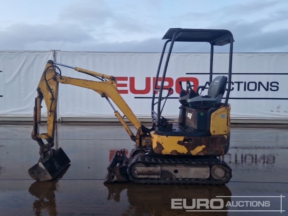 Komatsu PC16R-3HS - Mini bager: slika 2 Komatsu PC16R-3HS - Mini bager: slika 2