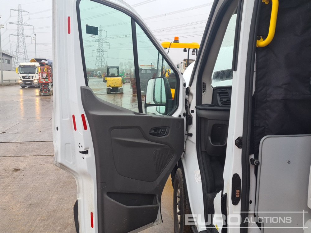 Komunalno/ Posebno vozilo 2021 Ford Transit 350: slika 29