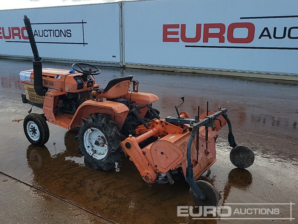 Kubota B1200 - Mini traktor: slika 3 Kubota B1200 - Mini traktor: slika 3