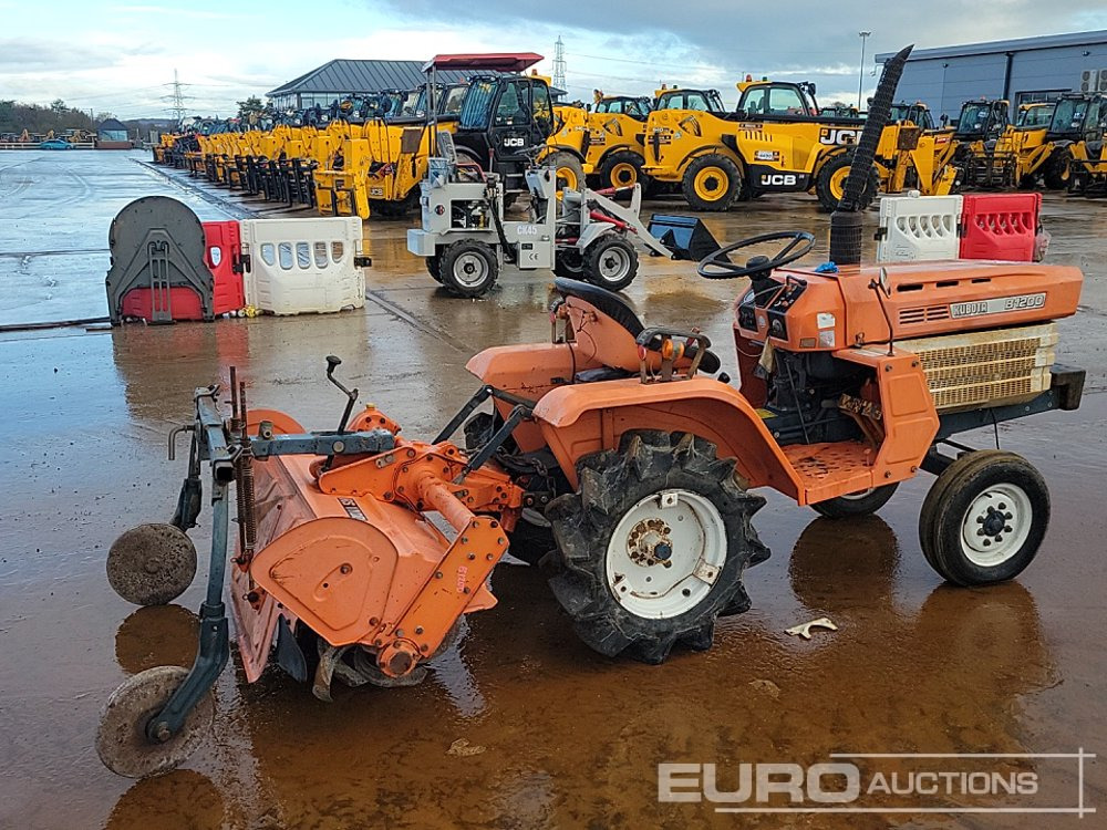 Kubota B1200 - Mini traktor: slika 5 Kubota B1200 - Mini traktor: slika 5