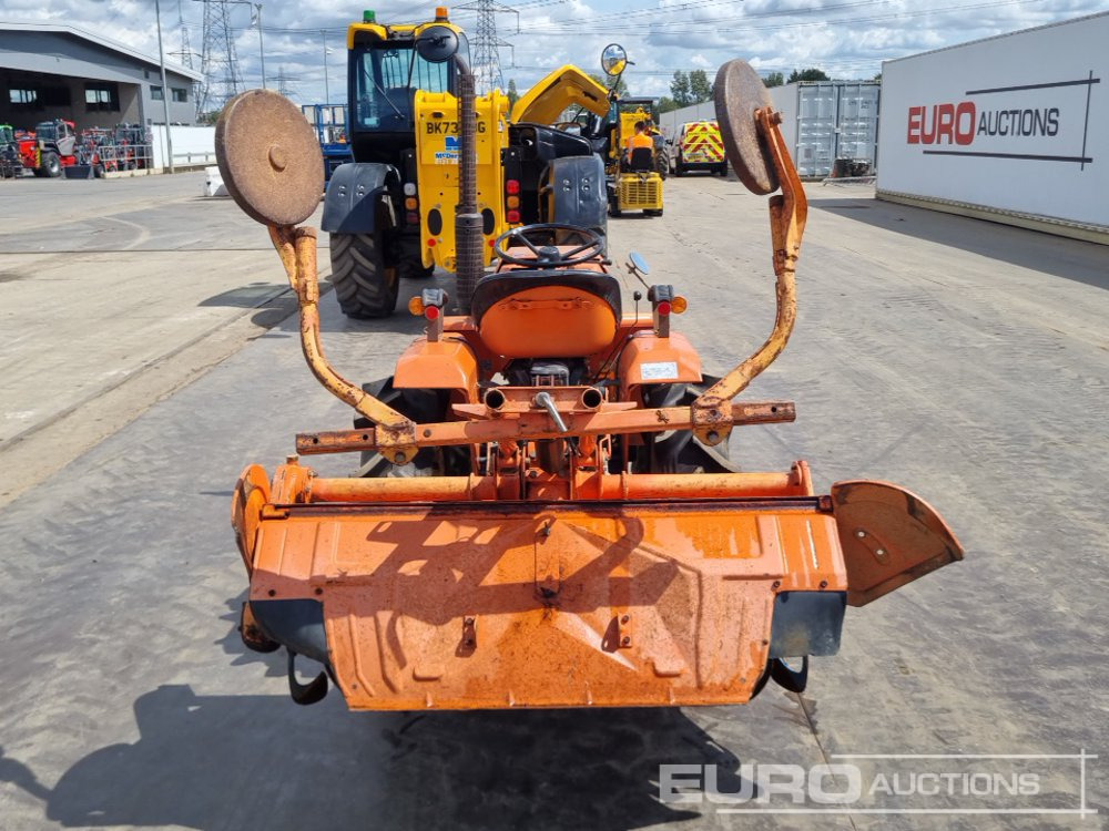Kubota B1500 - Mini traktor: slika 4 Kubota B1500 - Mini traktor: slika 4