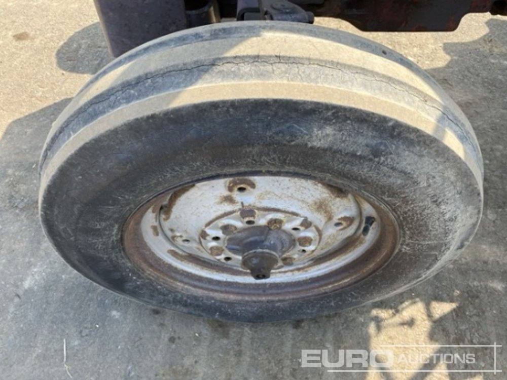 Massey Ferguson 240 - Traktor: slika 5 Massey Ferguson 240 - Traktor: slika 5