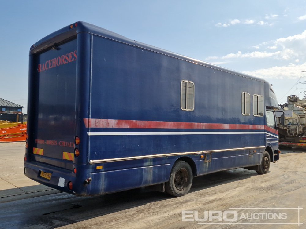Mercedes 1223 - Tovornjak za prevoz živine: slika 5 Mercedes 1223 - Tovornjak za prevoz živine: slika 5