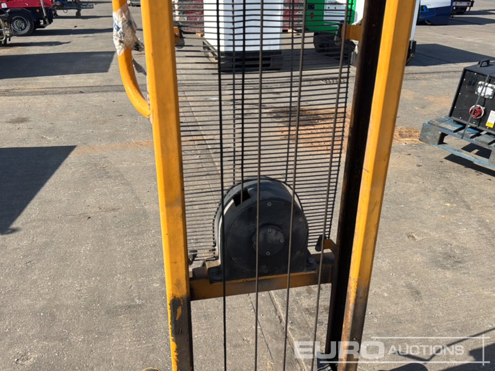 Oprema za rokovanje z materiali Manual Pallet Truck Stacker: slika 11