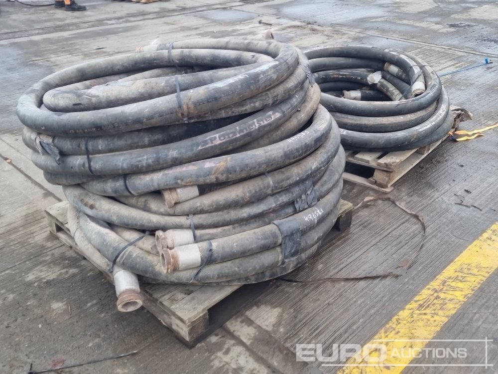 Pallet of Screed Hose (2 of) - Stroj za asfalterska dela: slika 1 Pallet of Screed Hose (2 of) - Stroj za asfalterska dela: slika 1