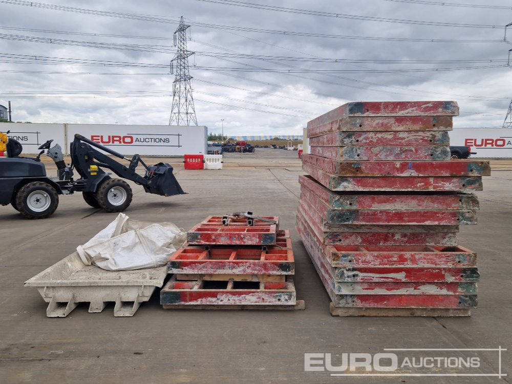 Peri Trio Concrete Formwork, 3.3m x 1.2m Panel (8 of), 3.3m x 0.9m Panel (4 of), 2.7m x 1.2m Panel (2 of), 1.2m x 0.6m Panel (3 of), 1.2m x 0.7m Panel (3 of), 0.9m x 0.6m Panel (2 of), Concrete Pourin - Stroj za asfalterska dela: slika 4 Peri Trio Concrete Formwork, 3.3m x 1.2m Panel (8 of), 3.3m x 0.9m Panel (4 of), 2.7m x 1.2m Panel (2 of), 1.2m x 0.6m Panel (3 of), 1.2m x 0.7m Panel (3 of), 0.9m x 0.6m Panel (2 of), Concrete Pourin - Stroj za asfalterska dela: slika 4