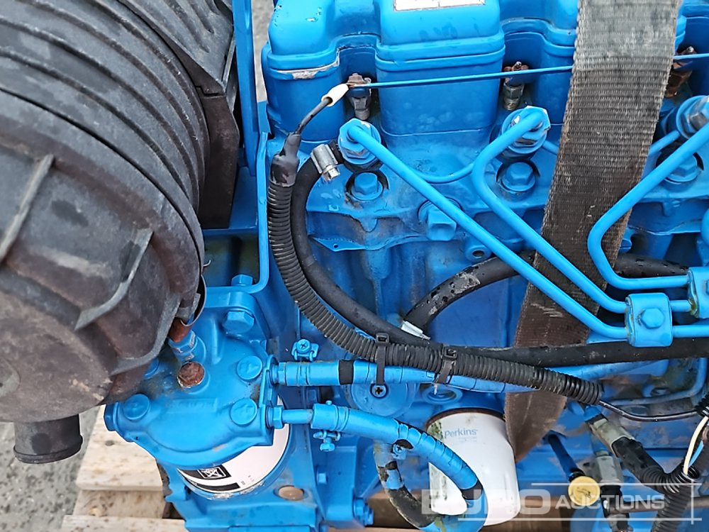 Motor Perkins 4 Cylinder Engine: slika 12 Motor Perkins 4 Cylinder Engine: slika 12