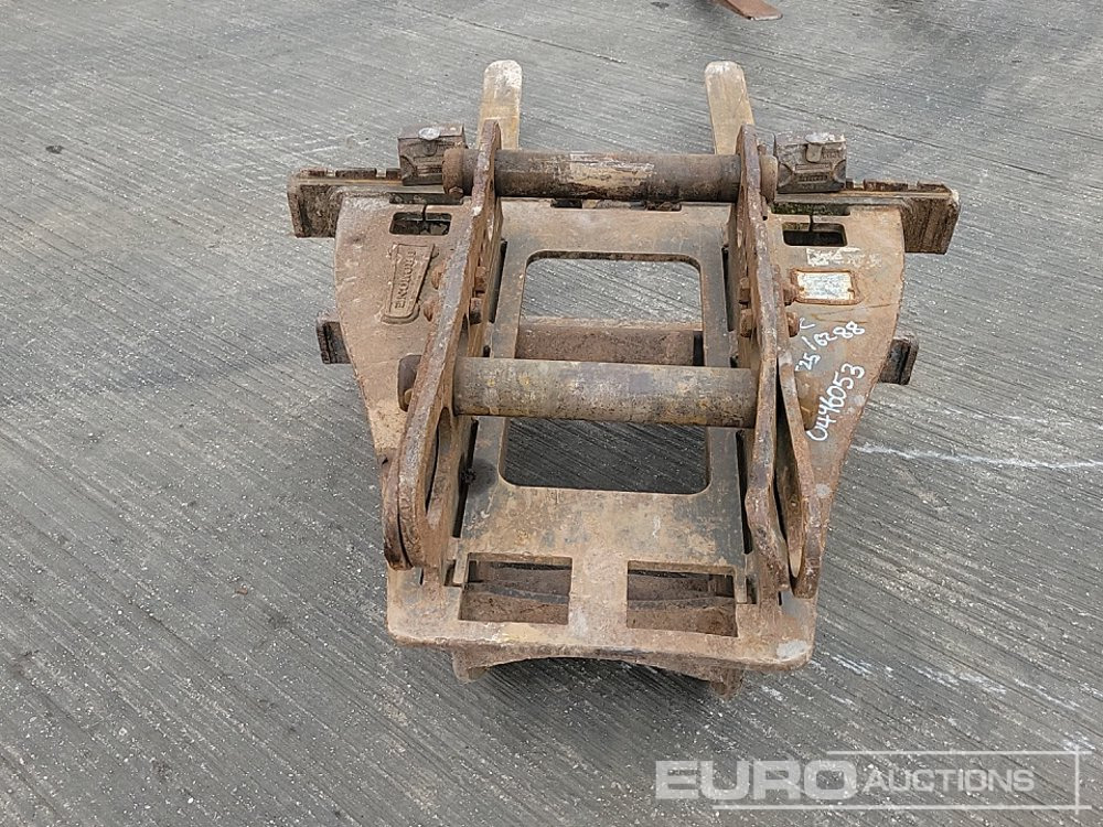 2015 Dromone Pallet Forks 65mm Pin to suit 13 Ton Excavator - Priključek za Bager: slika 4 2015 Dromone Pallet Forks 65mm Pin to suit 13 Ton Excavator - Priključek za Bager: slika 4
