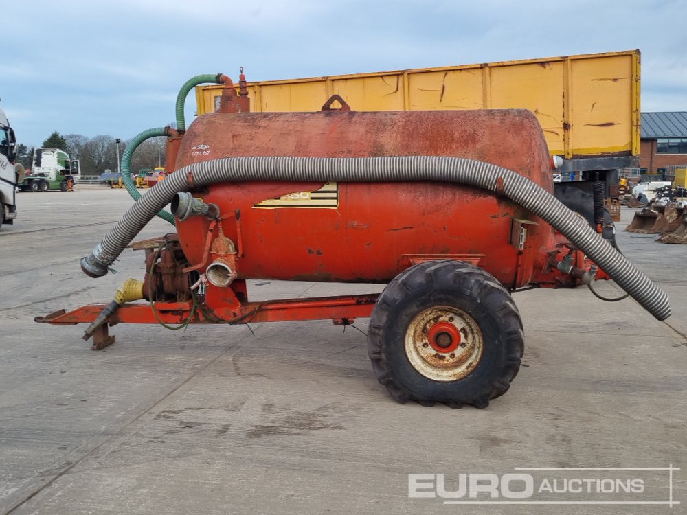 S H Watterson Single Axle Draw Bar Vacuum Slurry Tanker, PTO Driven Pump - Kmetijska prikolica: slika 2 S H Watterson Single Axle Draw Bar Vacuum Slurry Tanker, PTO Driven Pump - Kmetijska prikolica: slika 2
