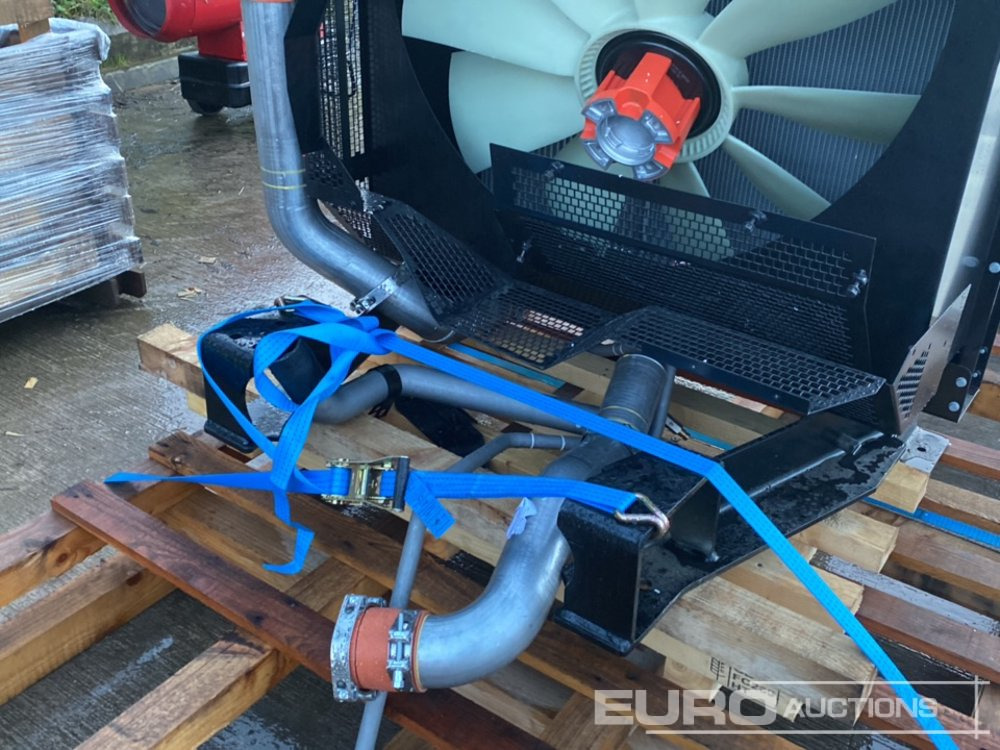 Scania Radiator Pack to suit Industrial Engine - Gradbena oprema: slika 4 Scania Radiator Pack to suit Industrial Engine - Gradbena oprema: slika 4