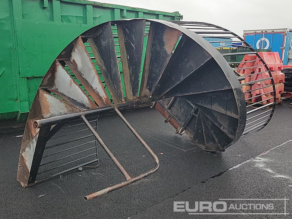 Spiral Staircase - Orodje/ Oprema: slika 1 Spiral Staircase - Orodje/ Oprema: slika 1