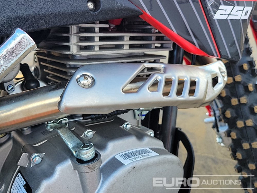 Motorno kolo Unused 2025 Apollo Thunder: slika 13