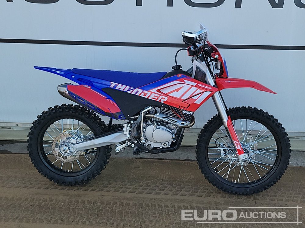 Unused 2025 Apollo Thunder - Motorno kolo: slika 5 Unused 2025 Apollo Thunder - Motorno kolo: slika 5