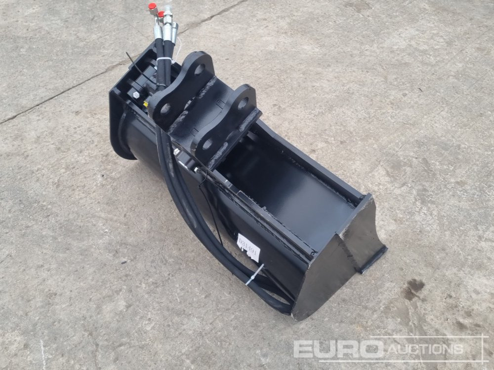 Unused 2025 Captok 24" Hydraulic Tilting Bucket 25mm Pin to suit Mini Excavator - Žlica: slika 5 Unused 2025 Captok 24" Hydraulic Tilting Bucket 25mm Pin to suit Mini Excavator - Žlica: slika 5