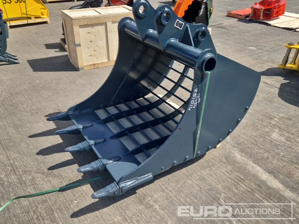 Unused 2025 KBKC 48" Riddle Bucket 65mm Pin to suit 13 Ton Excavator - Žlica: slika 1 Unused 2025 KBKC 48" Riddle Bucket 65mm Pin to suit 13 Ton Excavator - Žlica: slika 1