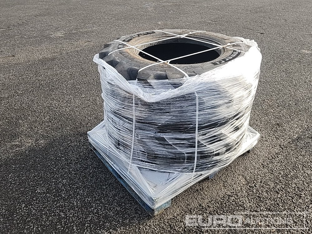 Unused 400/80-24 Michelin Tyres (2 of) - Guma: slika 2 Unused 400/80-24 Michelin Tyres (2 of) - Guma: slika 2