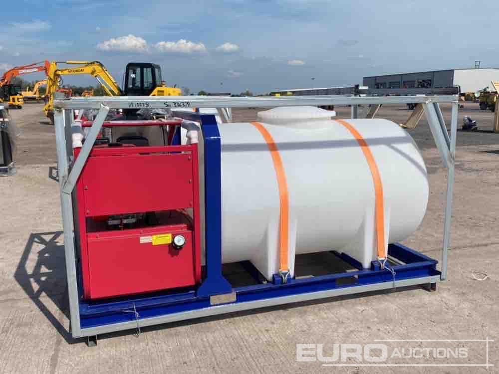 Unused 4000psi E/Start Hot Water Wash, 300 Litre Storage Tank, Skid Mounted, Forklift Lifting Points - Visokotlačni čistilec: slika 1 Unused 4000psi E/Start Hot Water Wash, 300 Litre Storage Tank, Skid Mounted, Forklift Lifting Points - Visokotlačni čistilec: slika 1