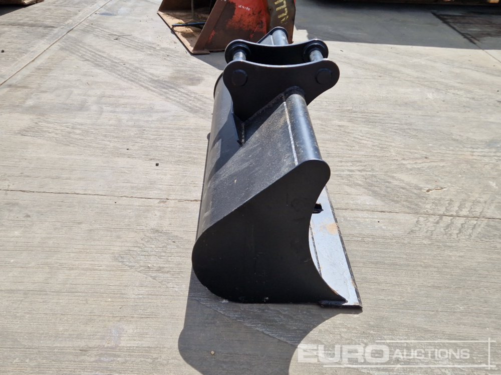 Nov Žlica Unused 70" Ditching Bucket 65mm Pin to suit 13 Ton Excavator: slika 6