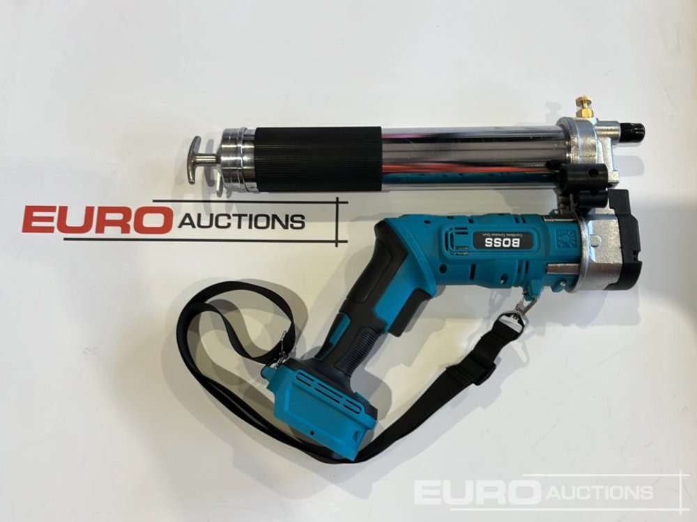 Gradbena oprema Unused Boss 21 Volt Lithium Battery Cordless Grease Gun, 2 Batteries, Case, Shoulder Strap, Extension Pieces & Fittings: slika 12