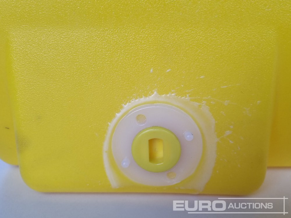 Rezervoar za skladiščenje Unused Boss FLSP-27-061: slika 10 Rezervoar za skladiščenje Unused Boss FLSP-27-061: slika 10