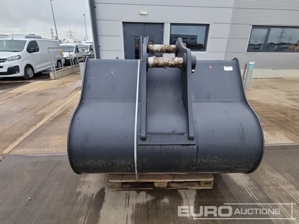 Nov Žlica Unused Miller 70" Digging Bucket 90mm Pin to suit 30 Ton Excavator: slika 6