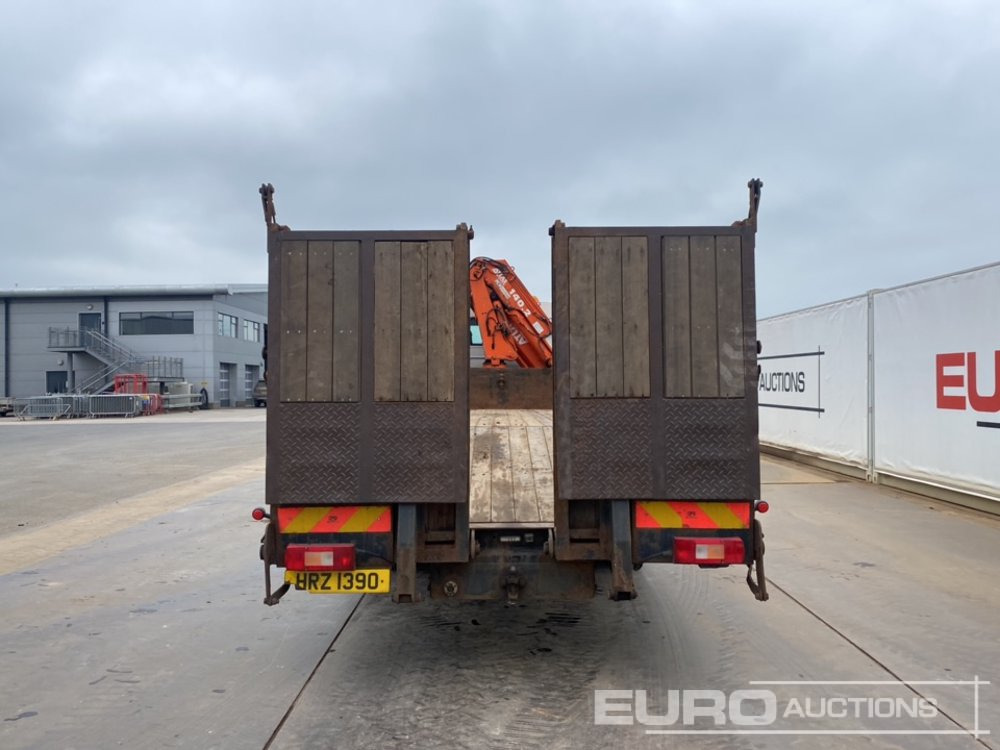 Volvo 300 - Tovornjak s kesonom: slika 4 Volvo 300 - Tovornjak s kesonom: slika 4
