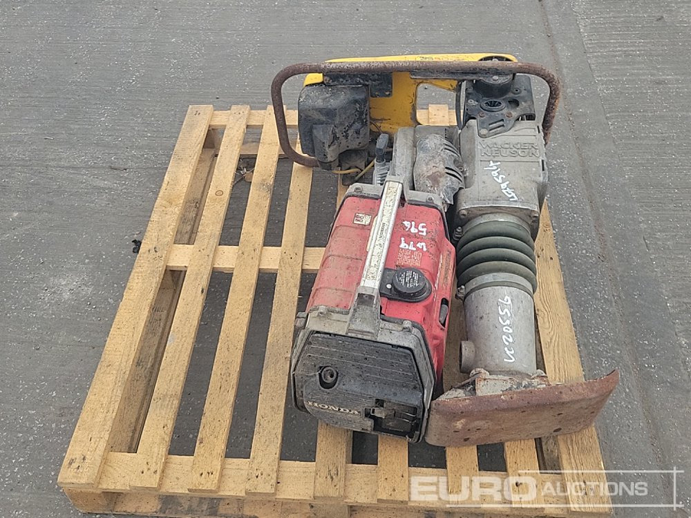 Wacker Neuson BS50-2 Petrol Trench Compactor, Honda Generator - Stroj za asfalterska dela: slika 4 Wacker Neuson BS50-2 Petrol Trench Compactor, Honda Generator - Stroj za asfalterska dela: slika 4