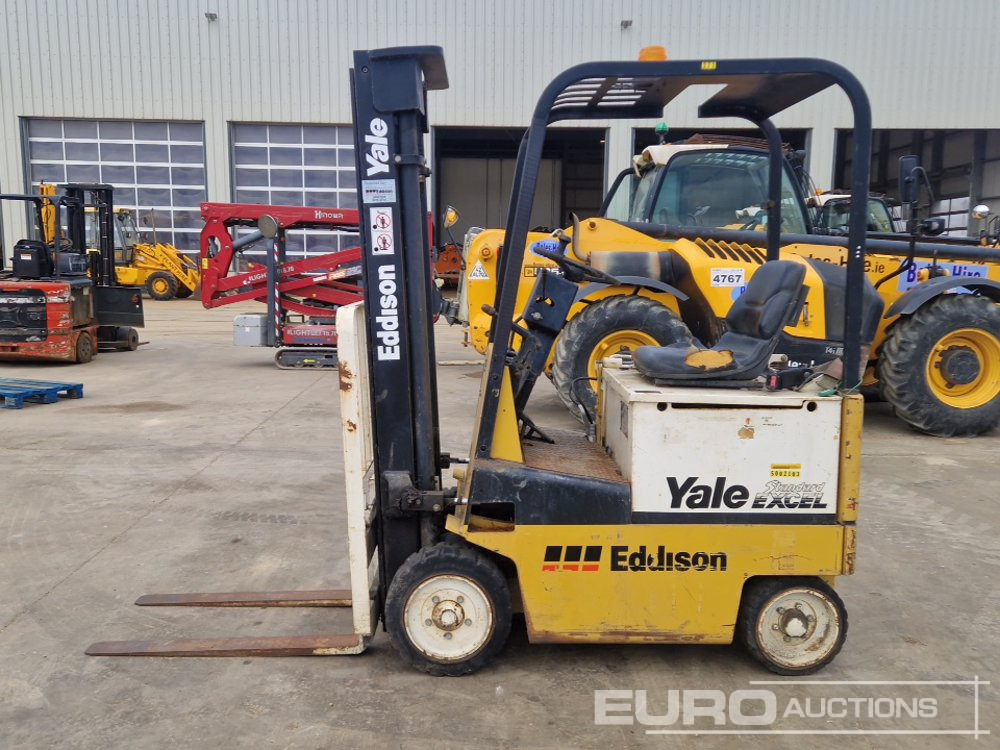 Yale ERC12DAEV2160 Electric Forklift, 2 Stage Mast, Forks (No Drive) - Električni viličar: slika 2 Yale ERC12DAEV2160 Electric Forklift, 2 Stage Mast, Forks (No Drive) - Električni viličar: slika 2