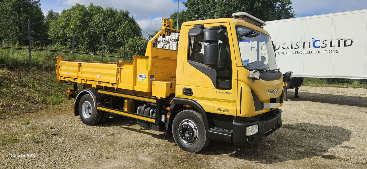 Iveco EuroCargo 75 75E160 - Tovornjak prekucnik: slika 4 Iveco EuroCargo 75 75E160 - Tovornjak prekucnik: slika 4