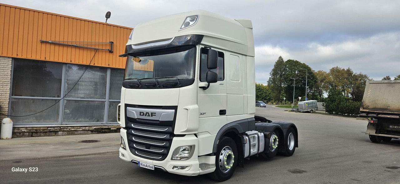 DAF XF 106.480 - Vlačilec: slika 2 DAF XF 106.480 - Vlačilec: slika 2