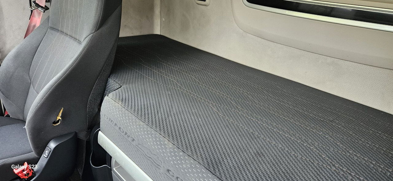 DAF XF 106.480 - Vlačilec: slika 4 DAF XF 106.480 - Vlačilec: slika 4