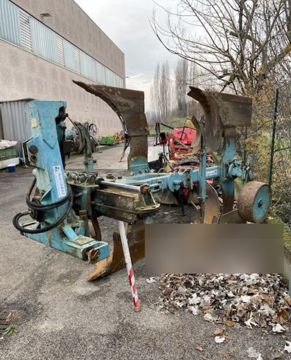 Aratro usato Nuova Comas - Plug: slika 2 Aratro usato Nuova Comas - Plug: slika 2