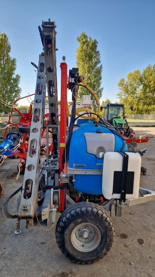 Botte da diserbo con barra usata GB 600 lt-12 mt - Vrtna oprema: slika 3 Botte da diserbo con barra usata GB 600 lt-12 mt - Vrtna oprema: slika 3