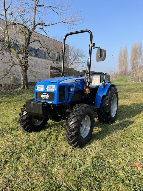 Trattore nuovo BCS VIVID DTC 35 RS - Mini traktor: slika 1 Trattore nuovo BCS VIVID DTC 35 RS - Mini traktor: slika 1