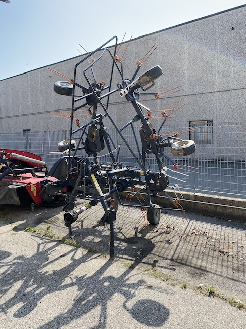 Voltafieno usato Gallignani - Obračalnik/ Zgrabljalnik: slika 2 Voltafieno usato Gallignani - Obračalnik/ Zgrabljalnik: slika 2