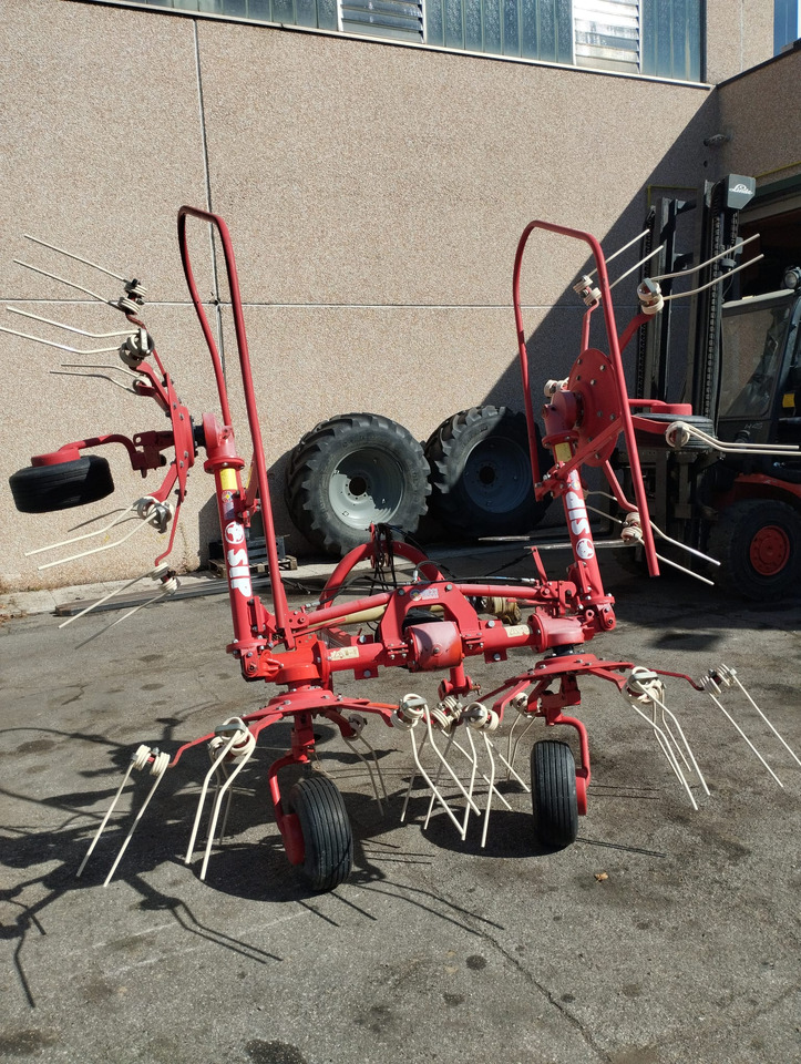 Voltafieno usato Sip 400 idraulico - Obračalnik/ Zgrabljalnik: slika 2 Voltafieno usato Sip 400 idraulico - Obračalnik/ Zgrabljalnik: slika 2