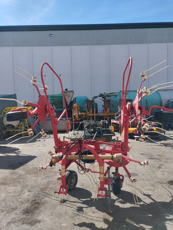 Voltafieno usato Sip 400 idraulico - Obračalnik/ Zgrabljalnik: slika 5 Voltafieno usato Sip 400 idraulico - Obračalnik/ Zgrabljalnik: slika 5