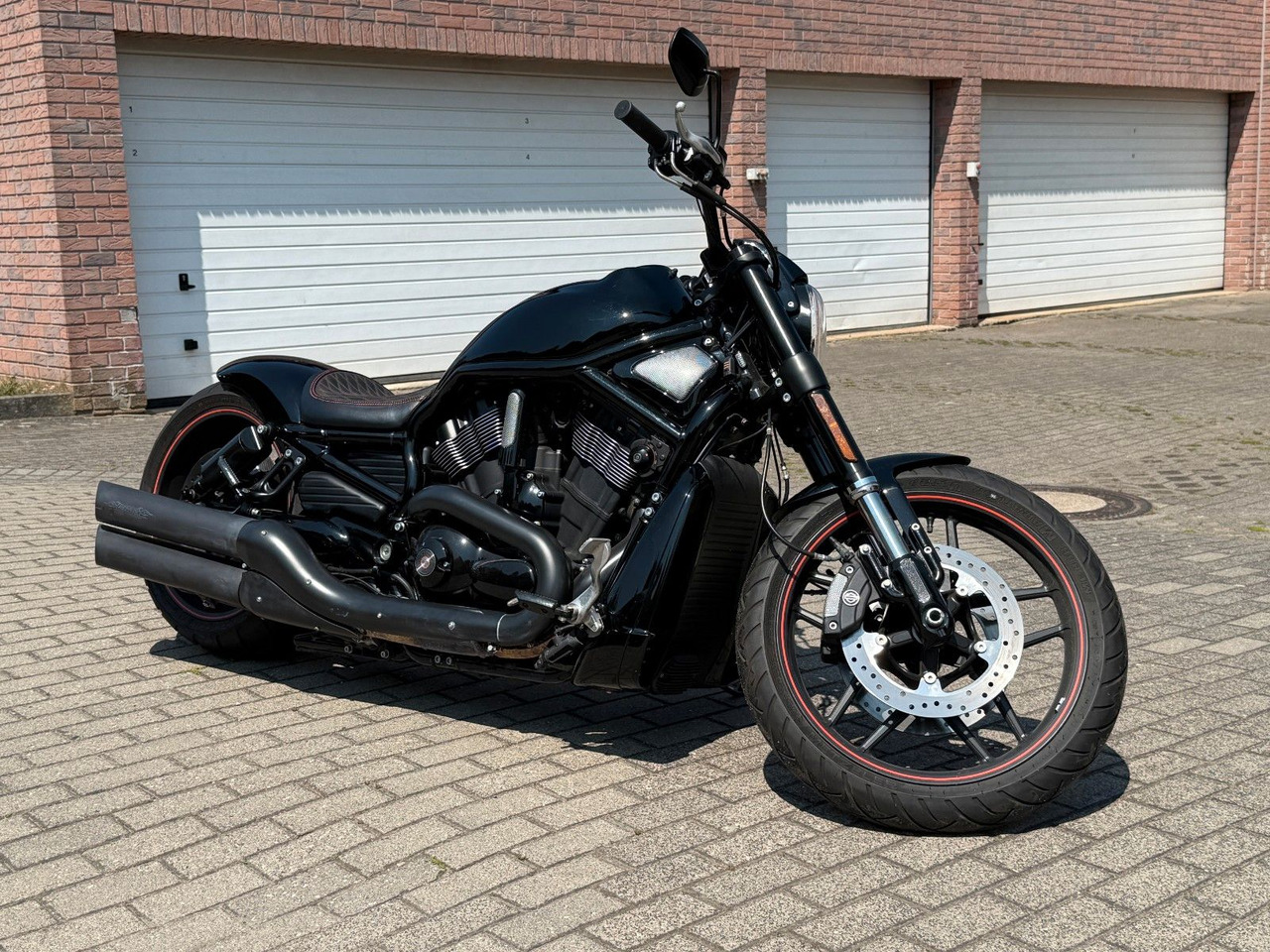 Harley-Davidson Night Rod - Motorno kolo: slika 4 Harley-Davidson Night Rod - Motorno kolo: slika 4