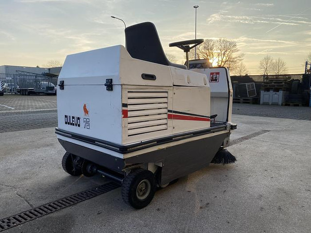 Dulevo 75 EH, Veegmachine - Industrijski pometalni stroj: slika 5 Dulevo 75 EH, Veegmachine - Industrijski pometalni stroj: slika 5