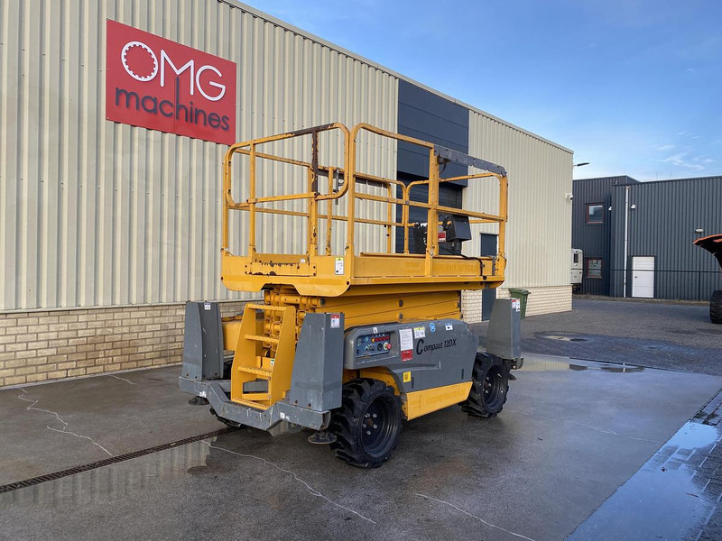 Haulotte Compact 12DX, Schaar hoogwerker, 4X4 Diesel - Dvižna ploščad: slika 2 Haulotte Compact 12DX, Schaar hoogwerker, 4X4 Diesel - Dvižna ploščad: slika 2