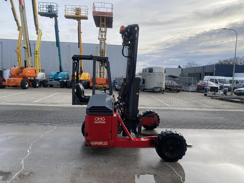 Moffett M4 25.3 / Kooiaap - Oprtni viličar: slika 4 Moffett M4 25.3 / Kooiaap - Oprtni viličar: slika 4