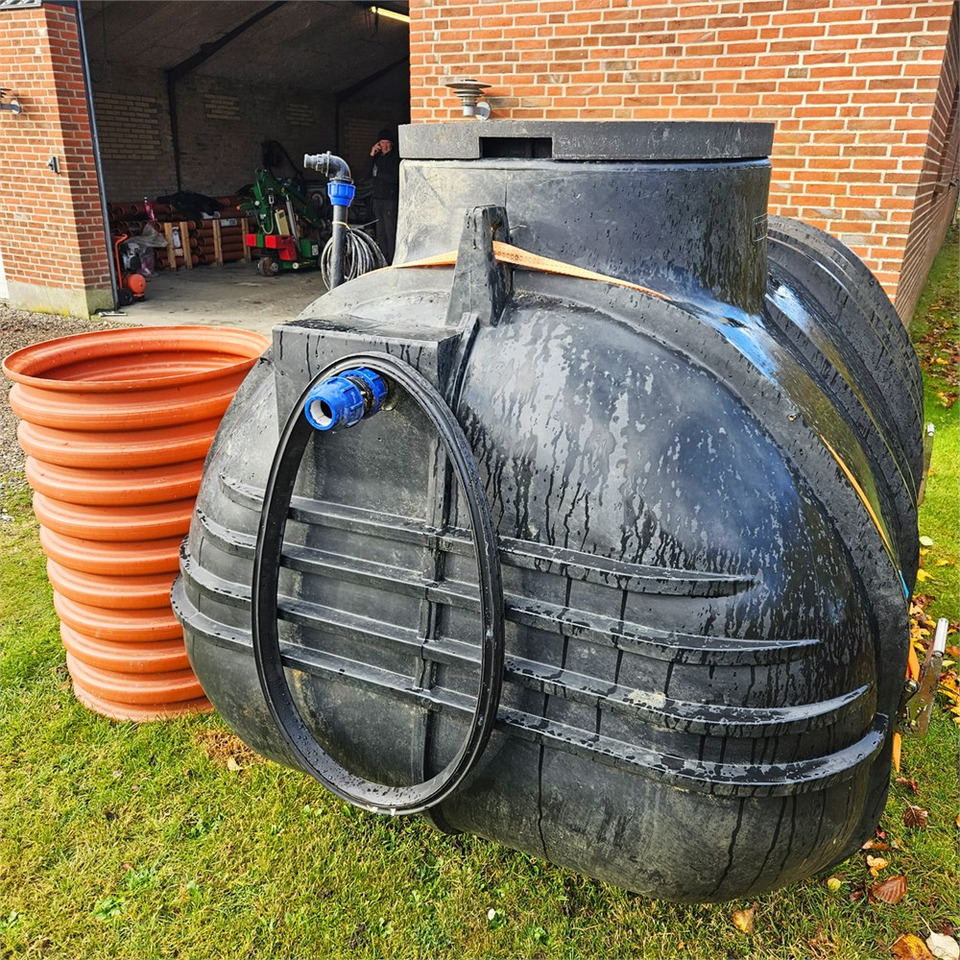 ABC 2 m3 - Rezervoar za skladiščenje, Gradbena oprema: slika 3 ABC 2 m3 - Rezervoar za skladiščenje, Gradbena oprema: slika 3