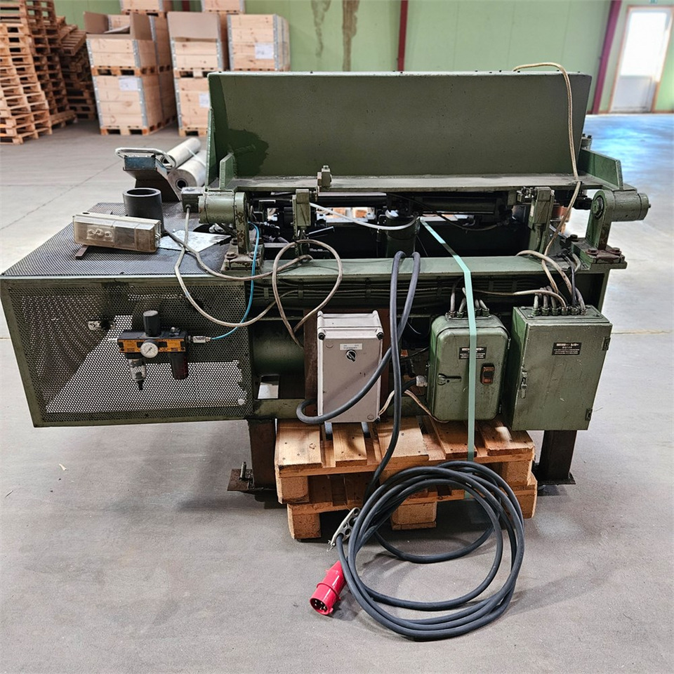 Strojno orodje ABC PM: slika 6 Strojno orodje ABC PM: slika 6