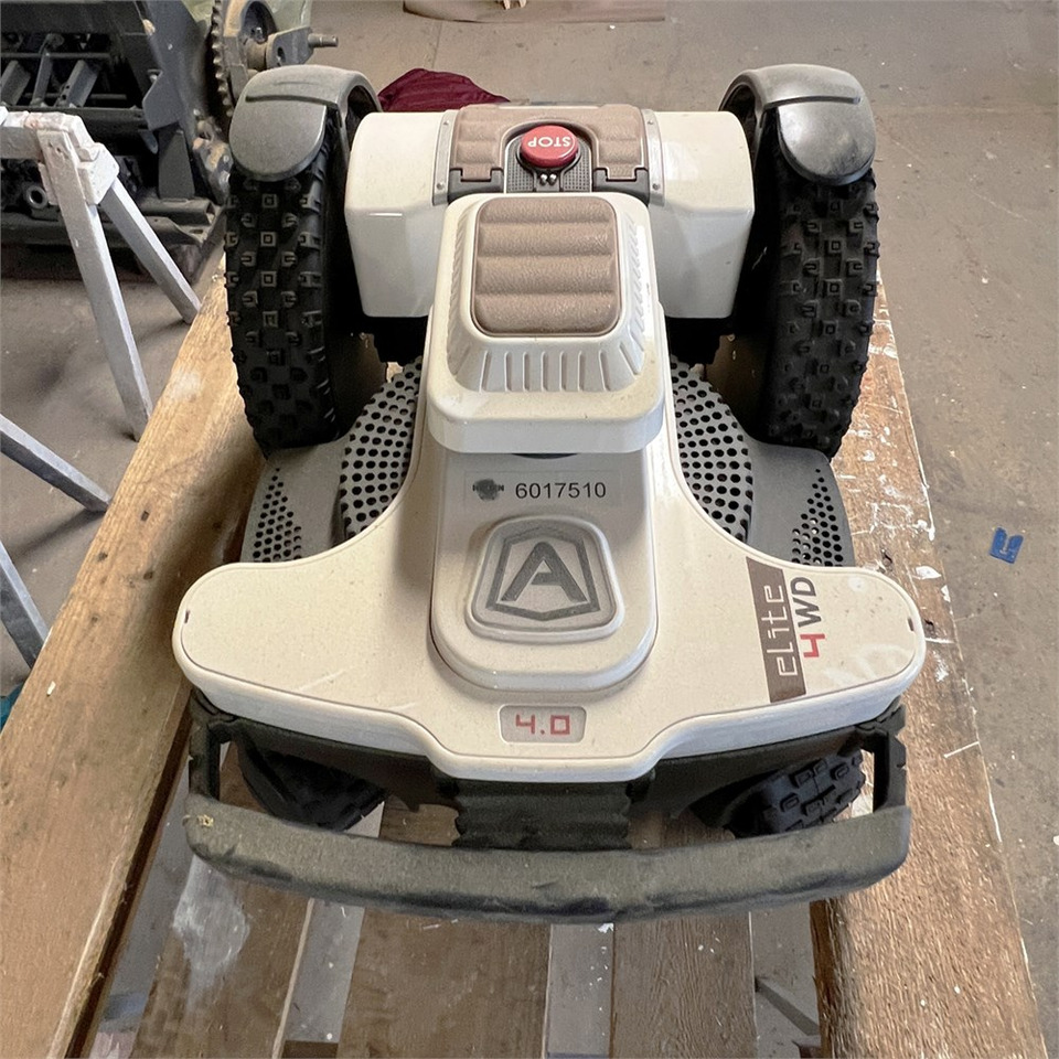 Ambrogio 4.0 Elite Premium - Vrtna kosilnica: slika 1 Ambrogio 4.0 Elite Premium - Vrtna kosilnica: slika 1