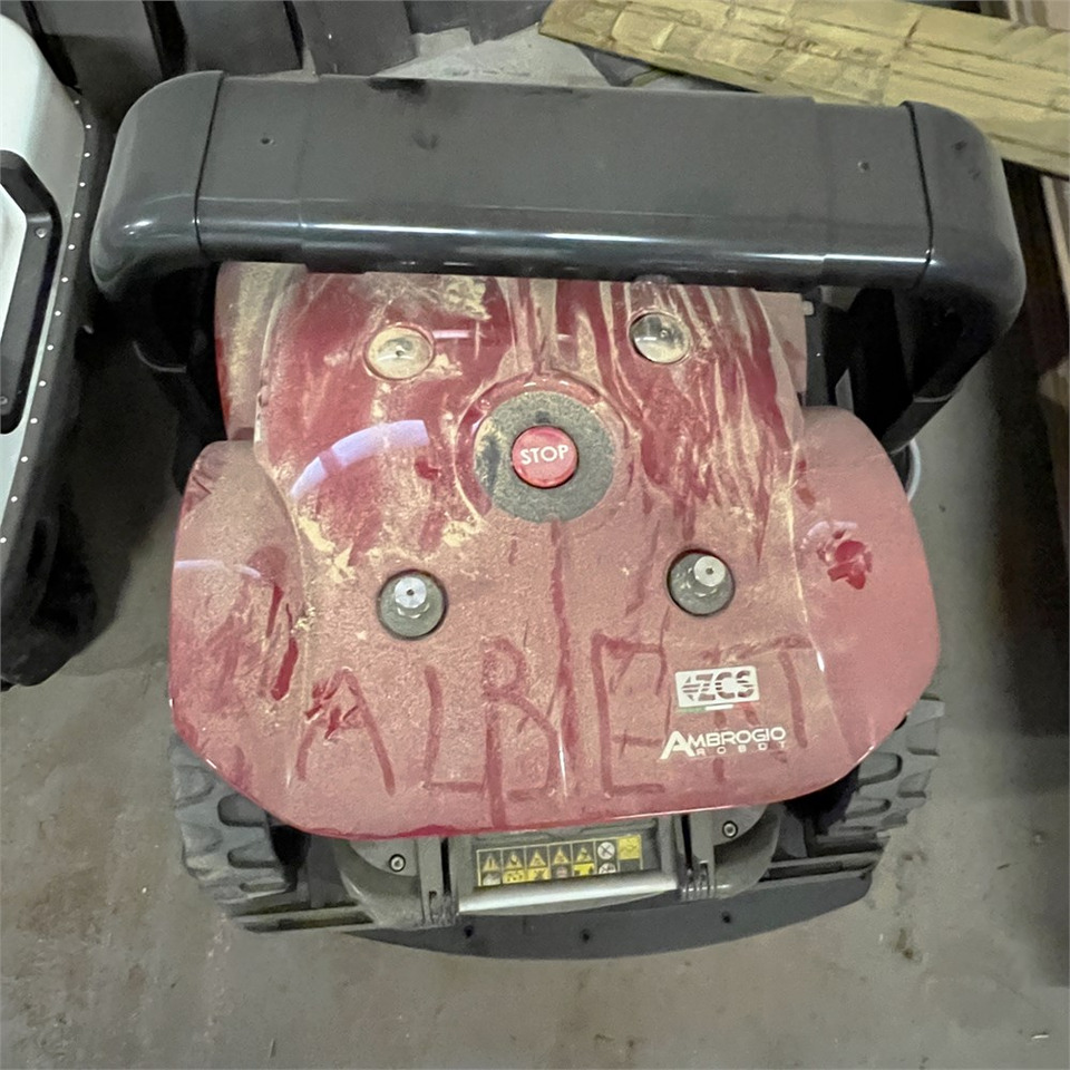 Ambrogio Cube Elite 4 WD - Vrtna kosilnica: slika 3 Ambrogio Cube Elite 4 WD - Vrtna kosilnica: slika 3