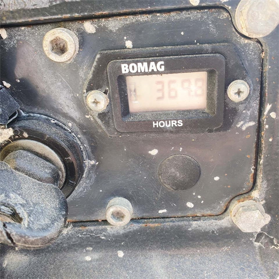 Bomag BRP 60/65 - Vibracijska plošča: slika 5 Bomag BRP 60/65 - Vibracijska plošča: slika 5