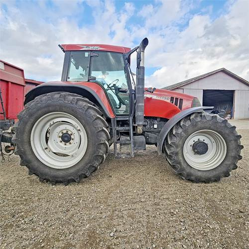 CASE IH CVX 150 - Traktor: slika 1 CASE IH CVX 150 - Traktor: slika 1