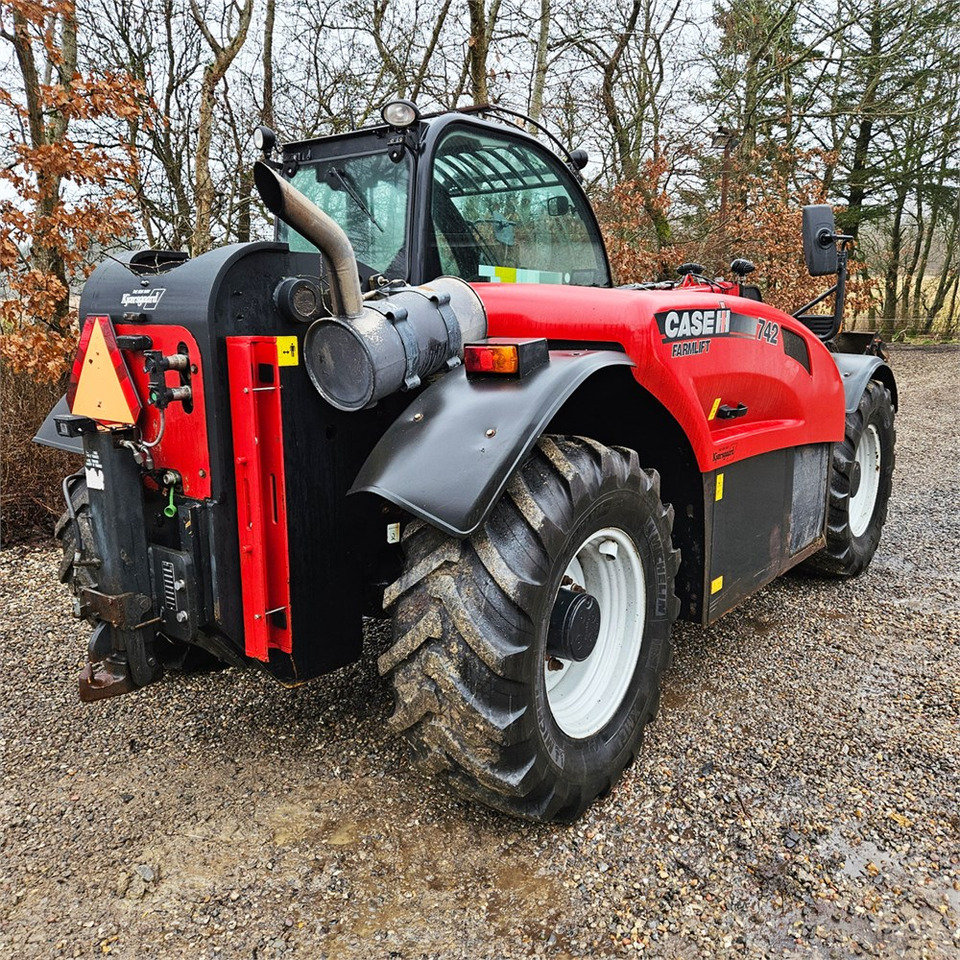 CASE IH Farmlift 742 - Teleskopski viličar: slika 4 CASE IH Farmlift 742 - Teleskopski viličar: slika 4