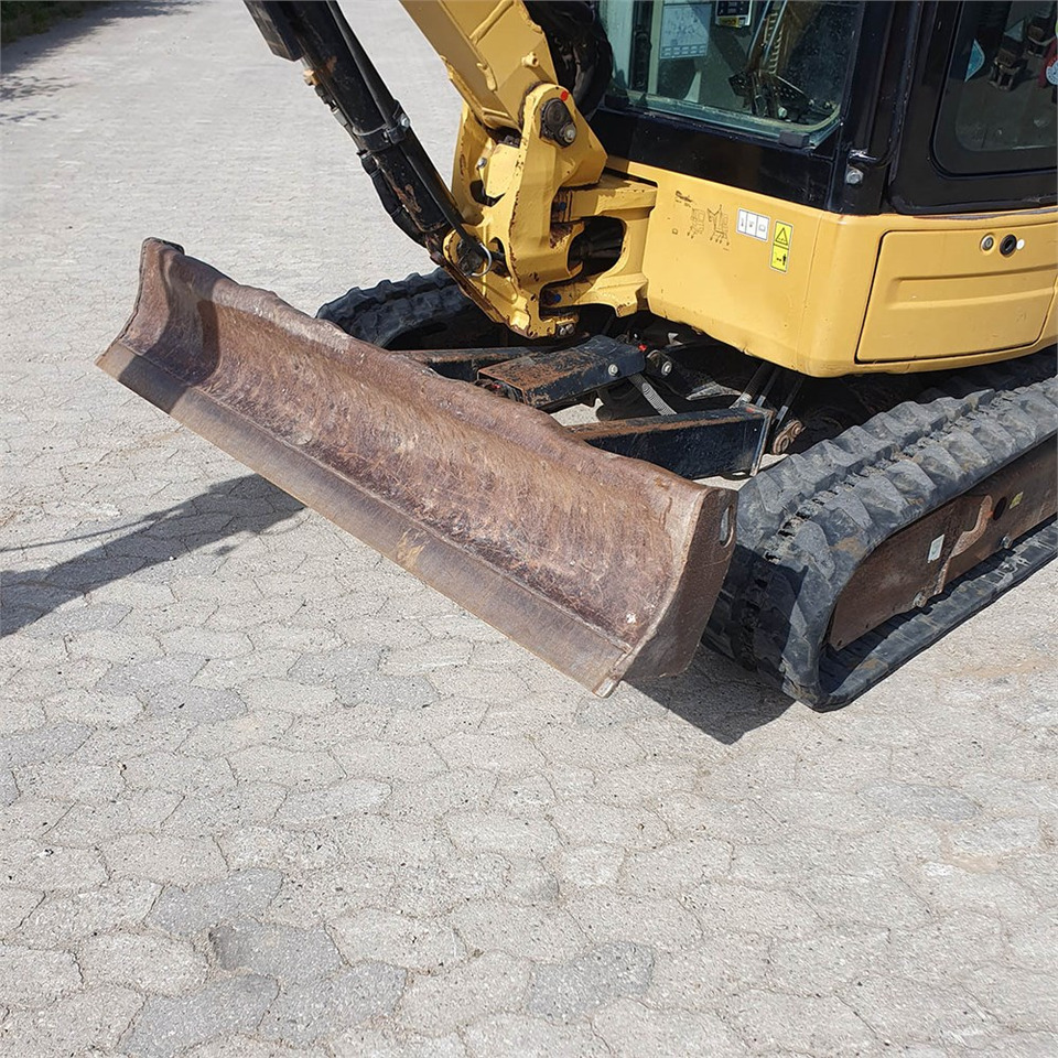 Caterpillar 303.5 E CR lizing Caterpillar 303.5 E CR: slika 31